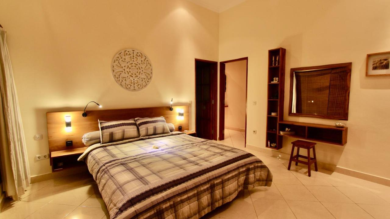 Villa Surgawi โลวินา ภายนอก รูปภาพ