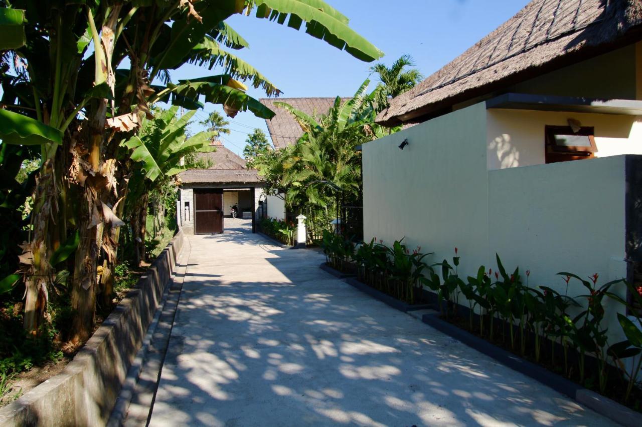 Villa Surgawi โลวินา ภายนอก รูปภาพ