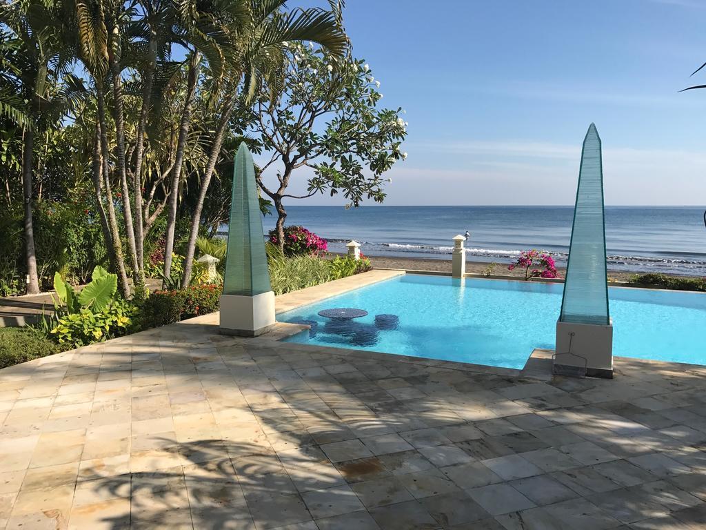 Villa Surgawi โลวินา ภายนอก รูปภาพ
